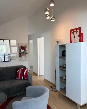 Apartment Cosy 5 Grandes Parkings Grand Jardin Prox Parc Et Terra Botanica A Angers Avrillé